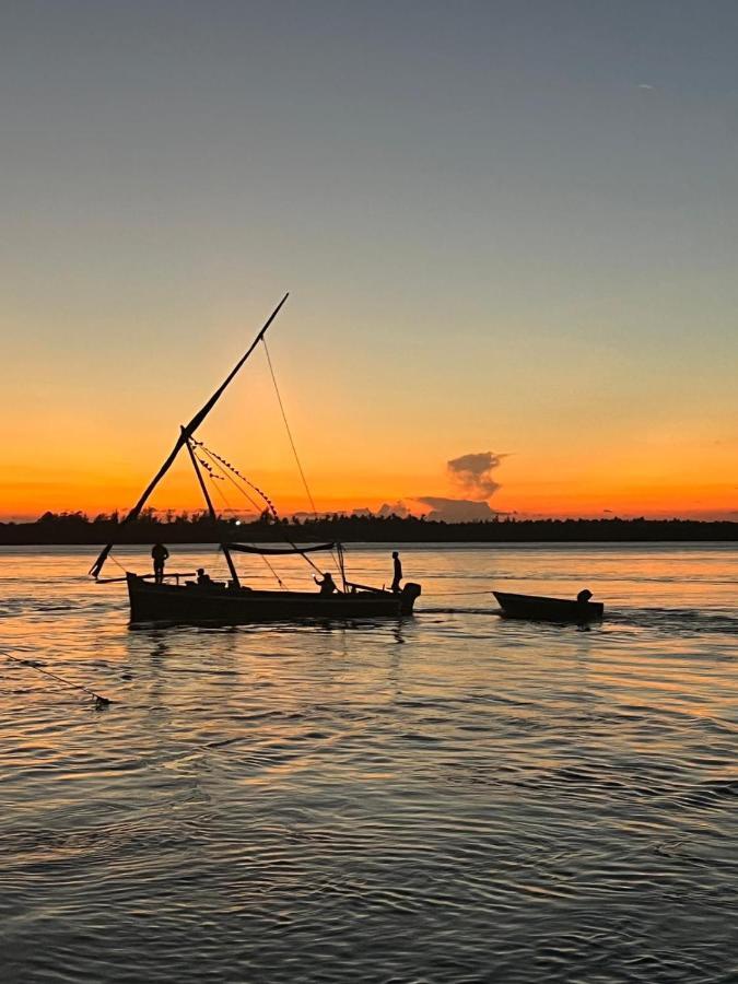Swami - Maisha Resort Watamu Buitenkant foto